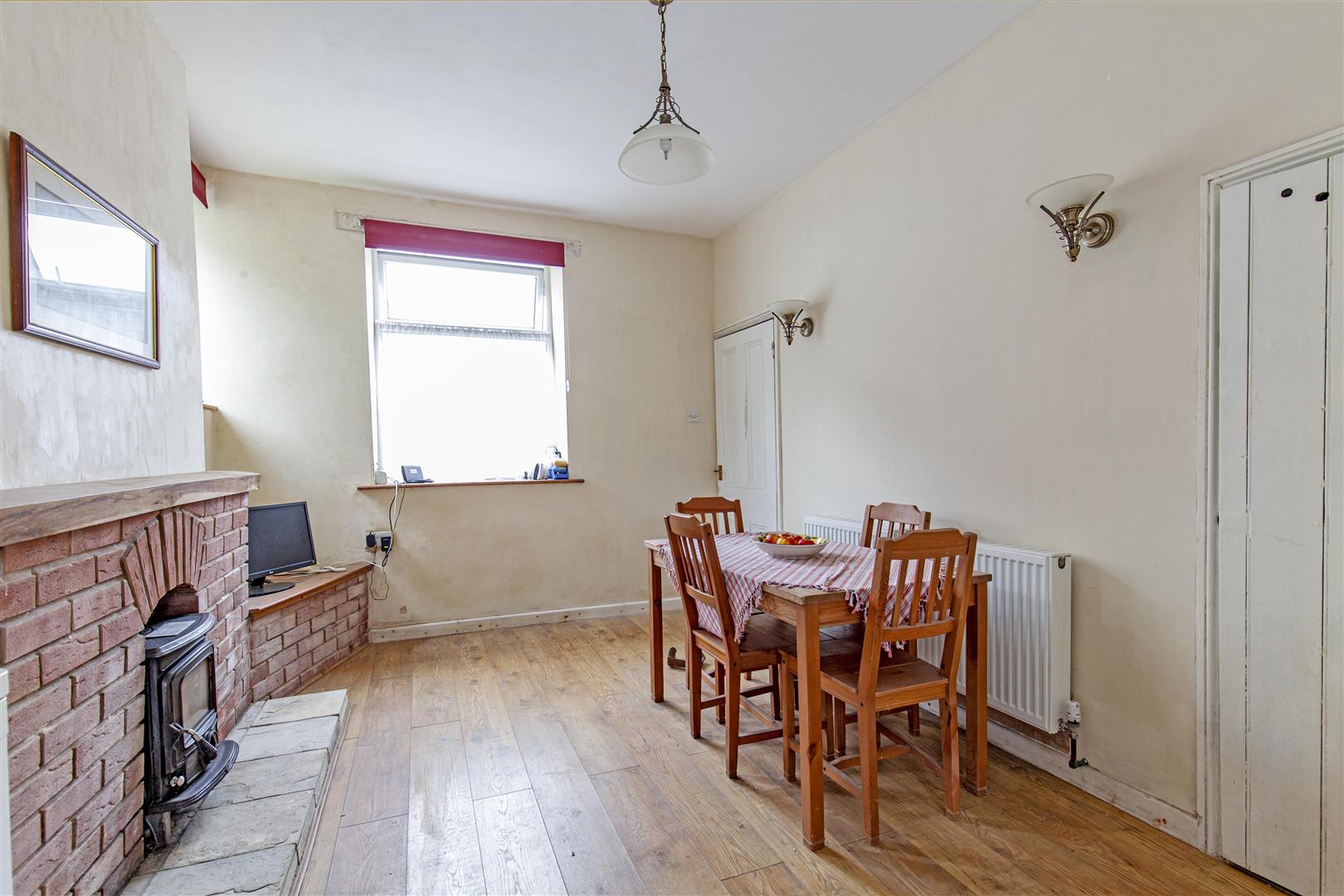 Northcliffe, Smithy Hill, Bradwell, S33 9JR