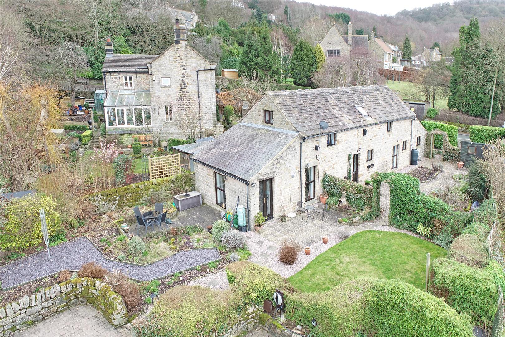 The Barn, Main Road, Grindleford, Hope Valley, S32 2HE