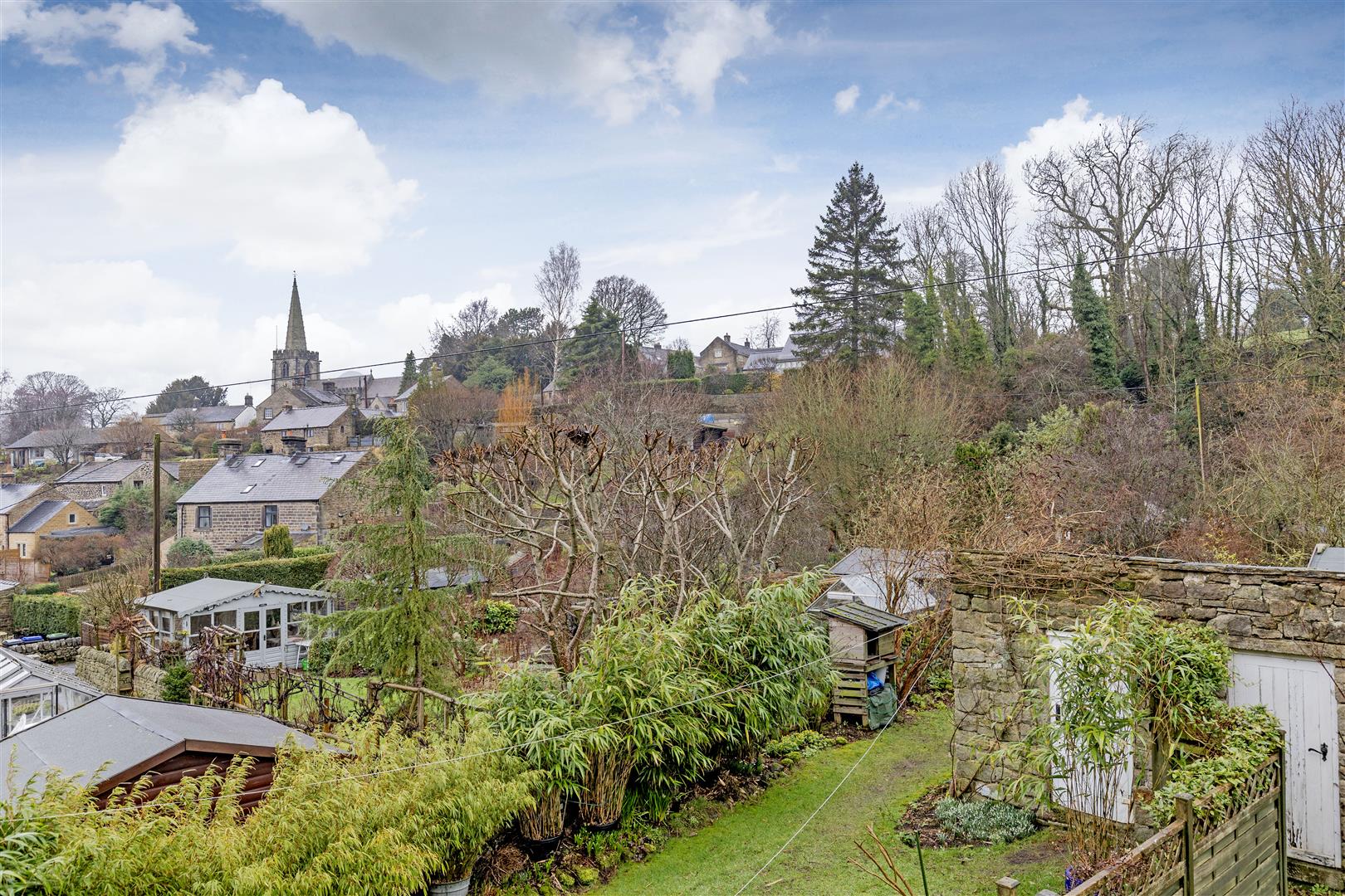 2 Millstone Cottages, The Dale, Hathersage, Hope Valley, S32 1AQ