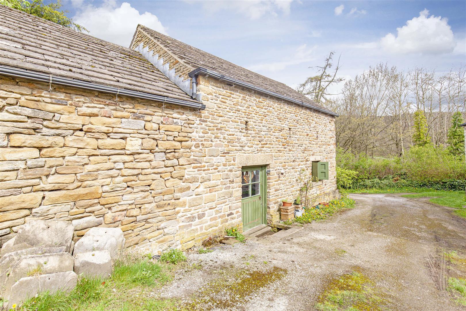 Weir Farm, Edale Road, Hope, Hope Valley, S33 6ZF