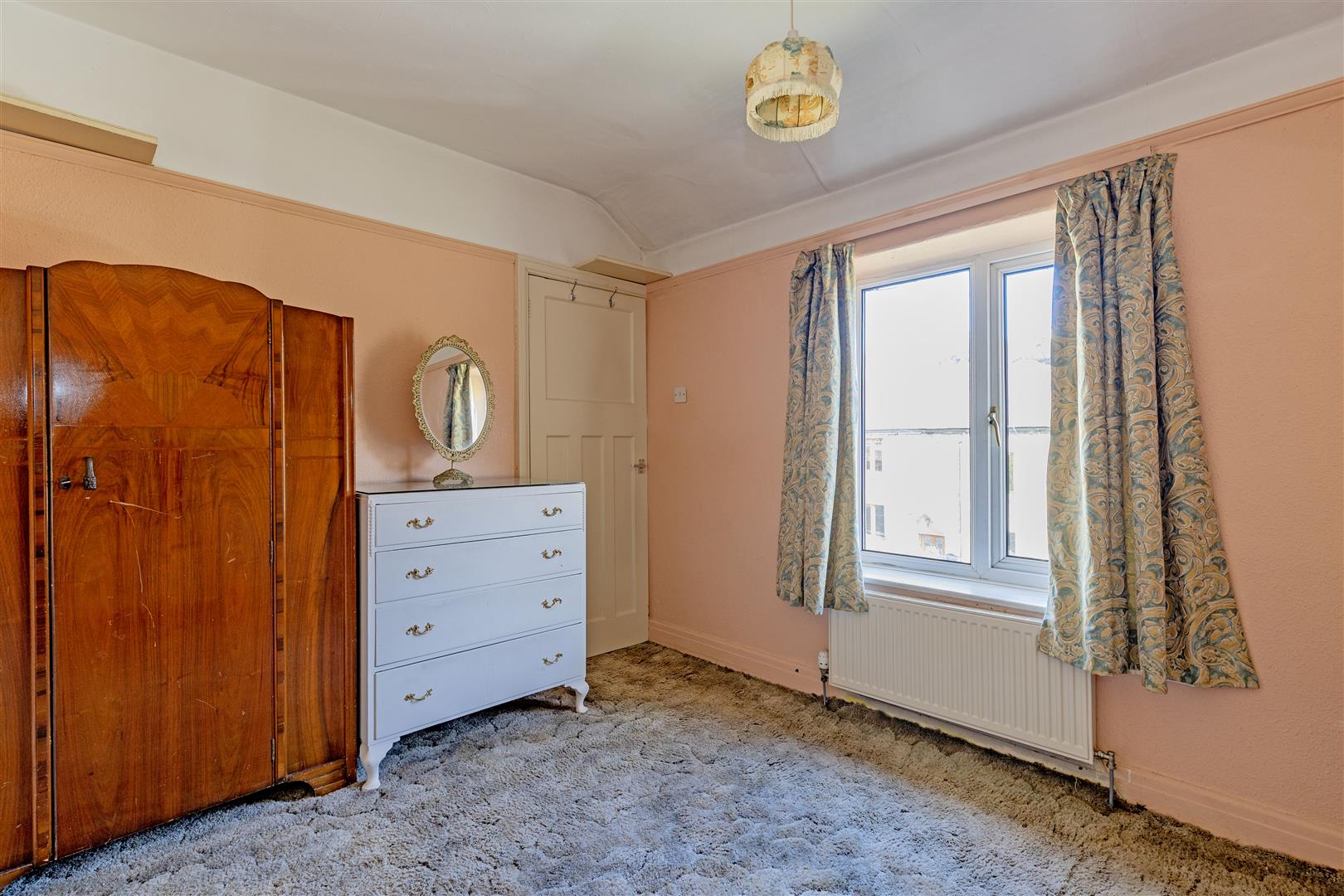 2, Denman Crescent, Stoney Middleton, Hope Valley, S32 4TG