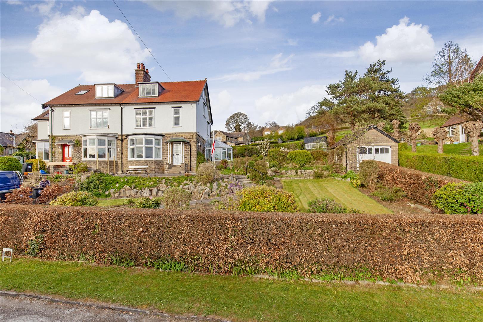 Ash Vale, Ninelands Road, Hathersage, Hope Valley, S32 1BJ