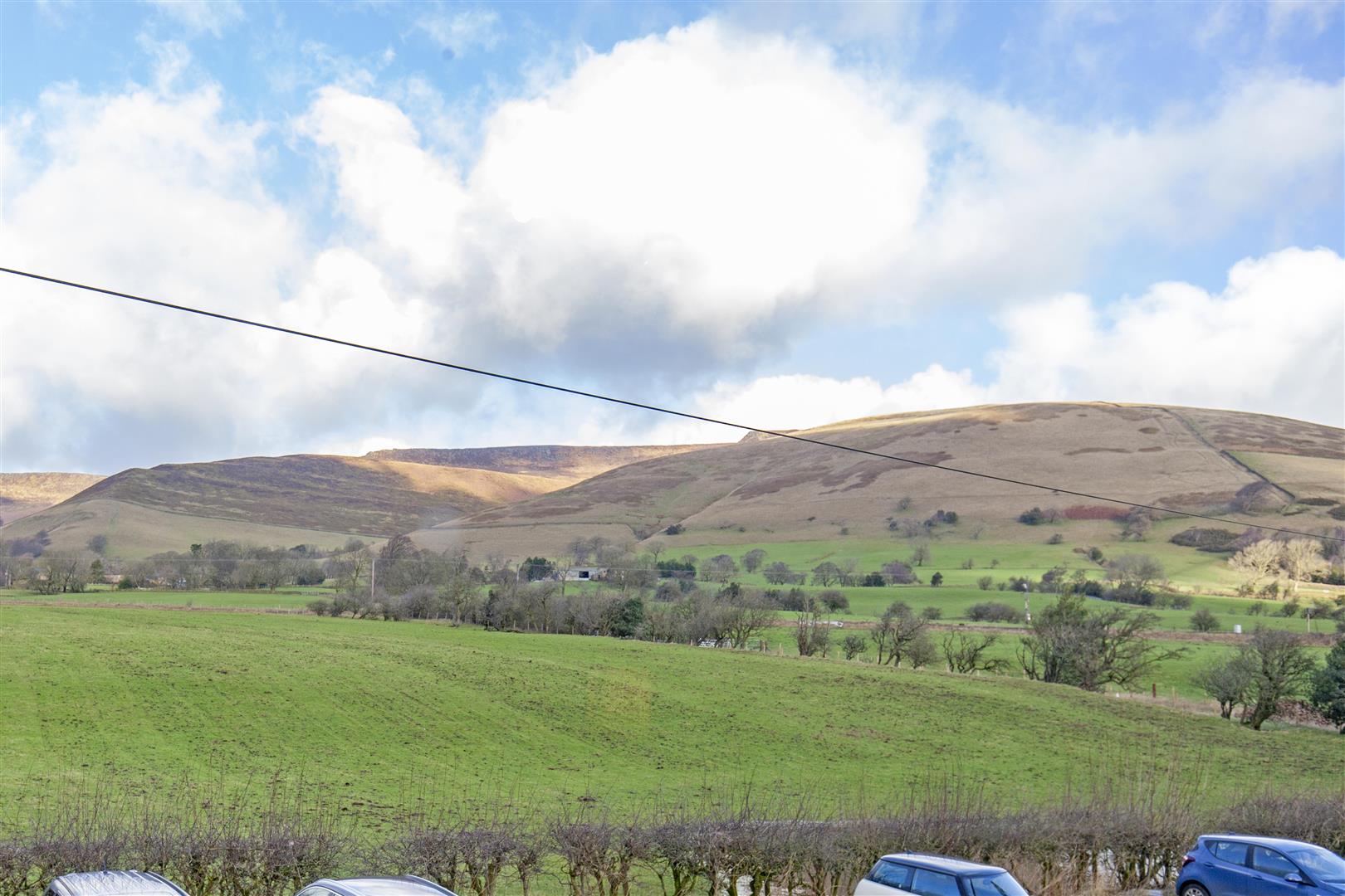 8 Mill Cottages, Hope Road, Edale, Hope Valley, S33 7ZF