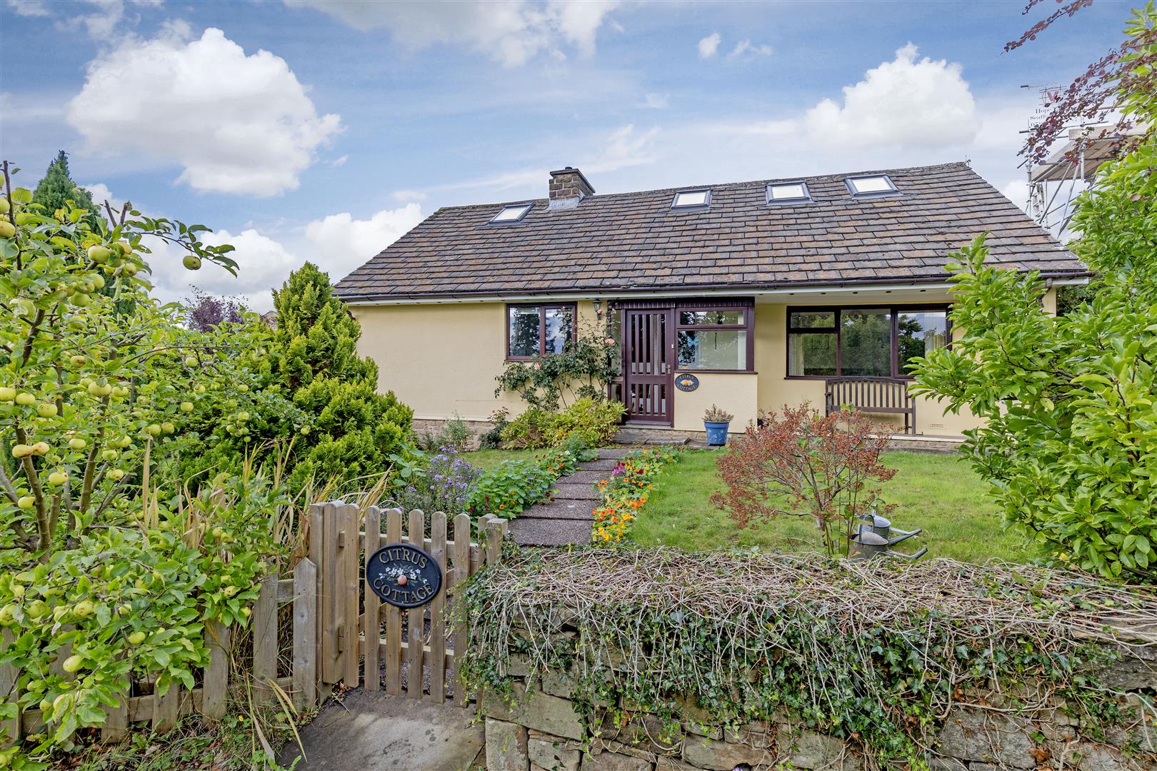 Citrus Cottage, Coggers Lane, Hathersage, Hope Valley, S32 1AL
