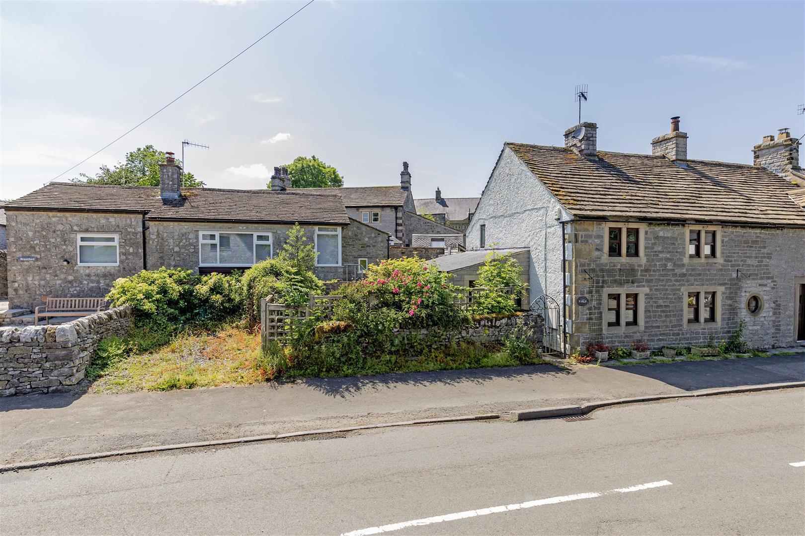 Columbine Cottage, Foolow, Eyam, Hope Valley, S32 5QR