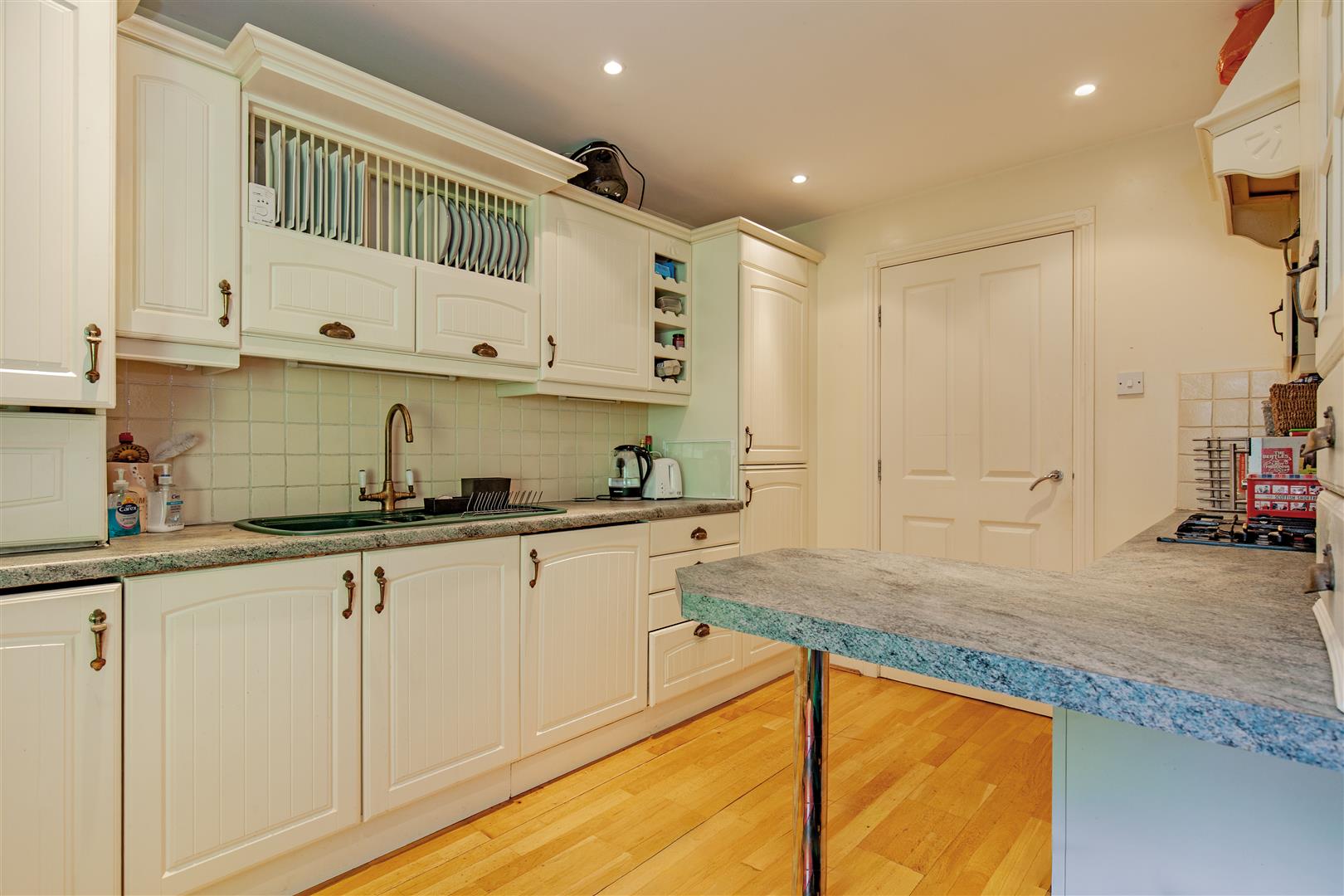 2 The Stables, Calver Mill, Calver, Hope Valley, S32 3YY