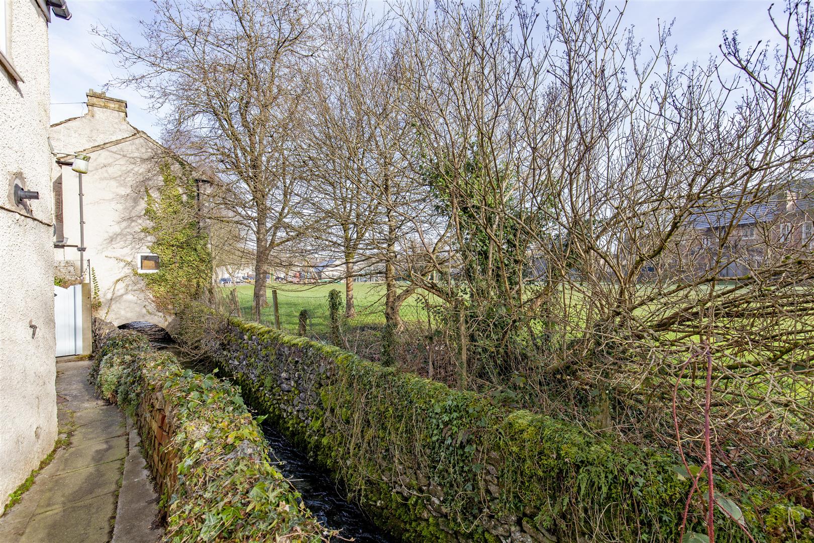 Brook Cottage, Brookside, Bradwell, Hope Valley, S33 9HF