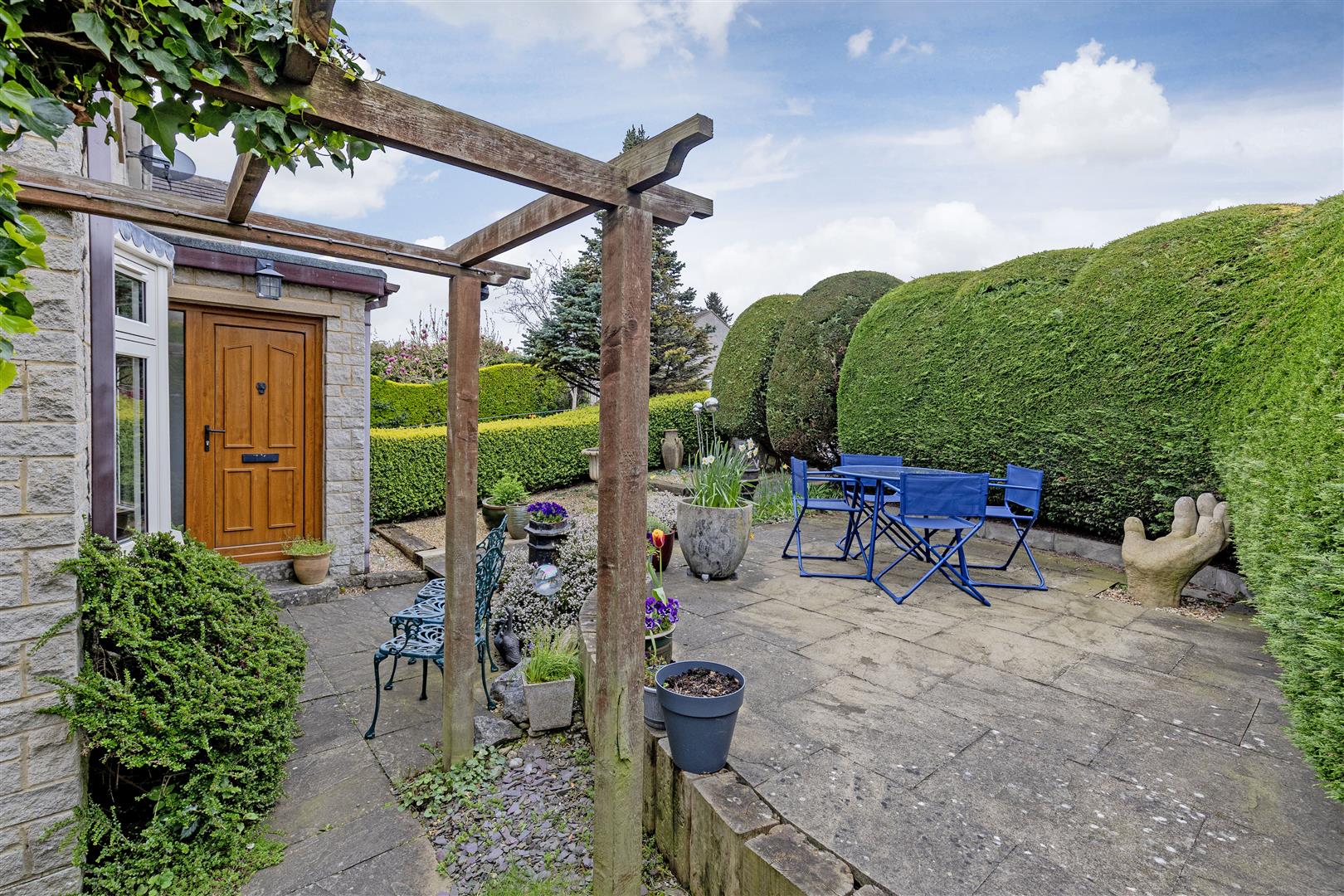 4, Lowside Close, Calver, Hope Valley, S32 3WZ