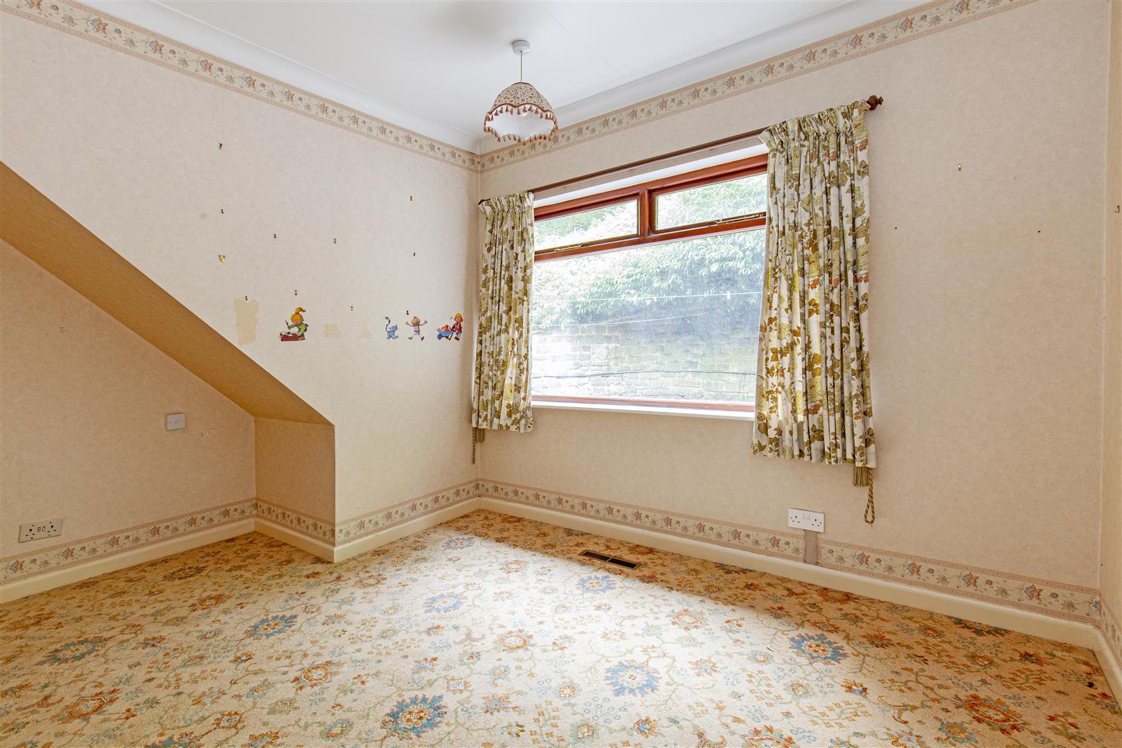 Longhope, New Road, Eyam, Hope Valley, S32 5QY