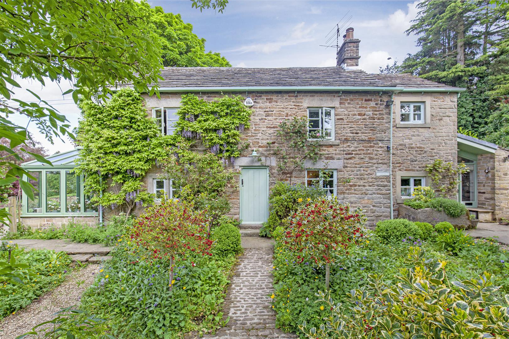 Little Gatehouse, Gatehouse Lane, Hathersage, Hope Valley, S32 1BQ