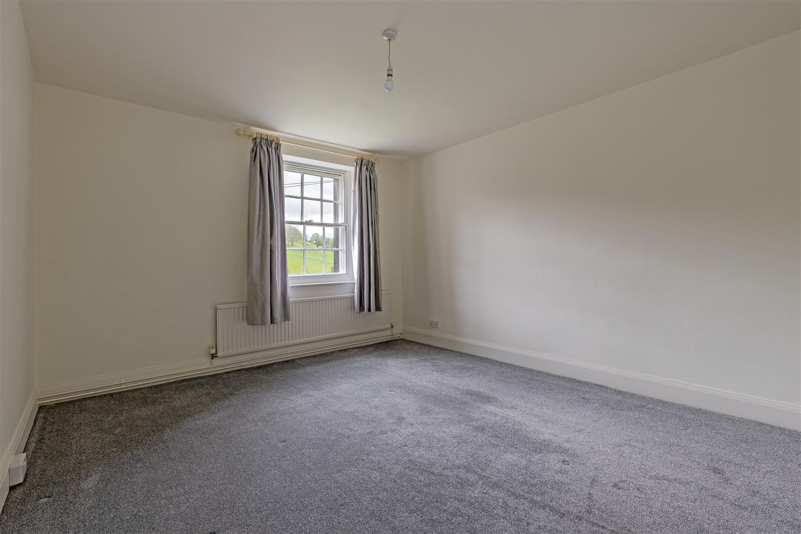 1, Church Bank Cottages, Hathersage, Hope Valley, S32 1AJ