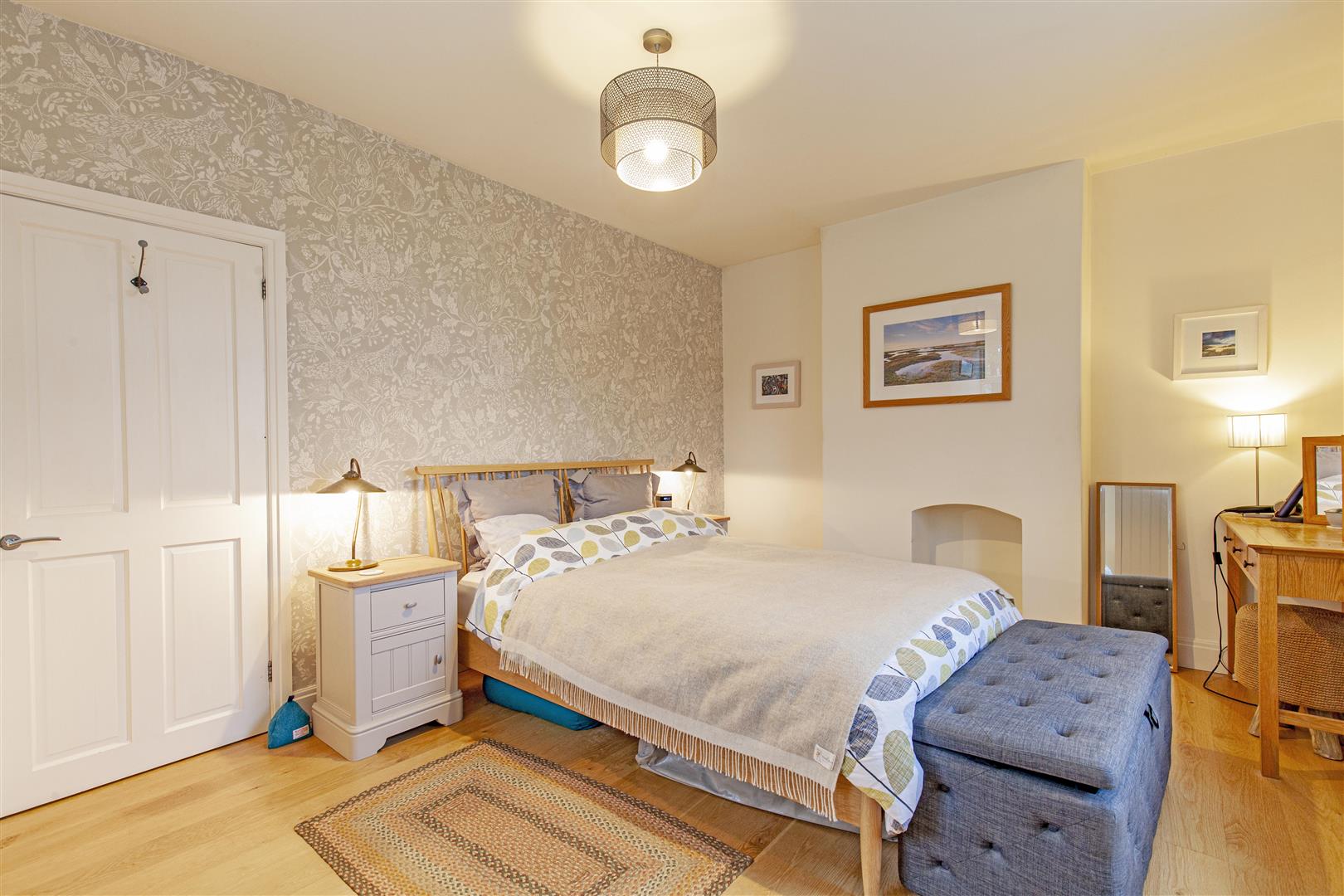 2 Highfield View, Townhead, Eyam, Hope Valley, S32 5RE