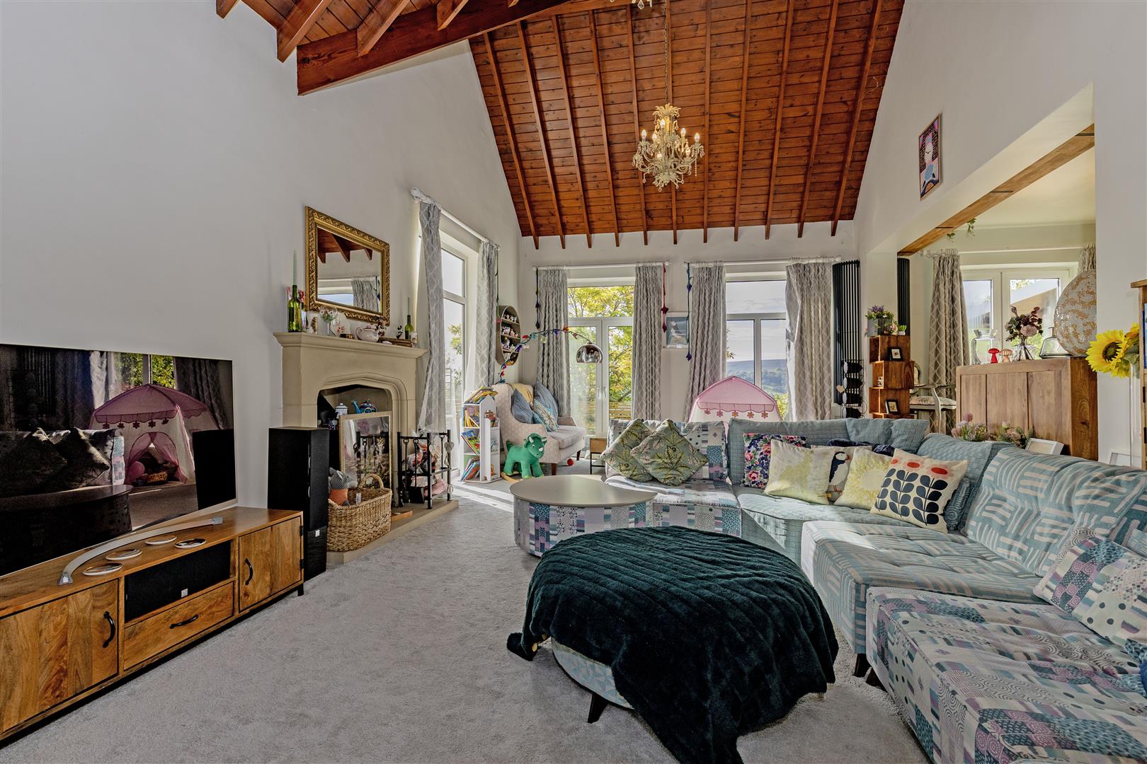 Heather Croft, Sheffield Road, Hathersage, Hope Valley, S32 1DA