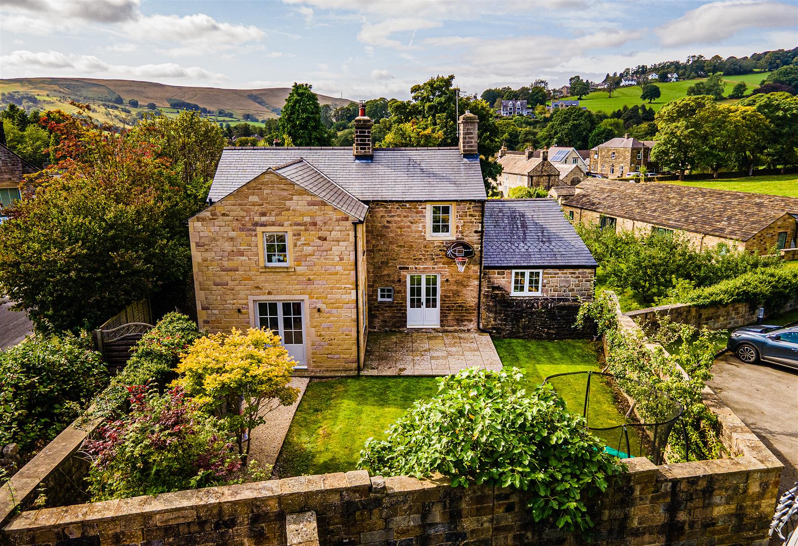 Greystones Cottage, Main Road, Hathersage, Hope Valley, S32 1BB