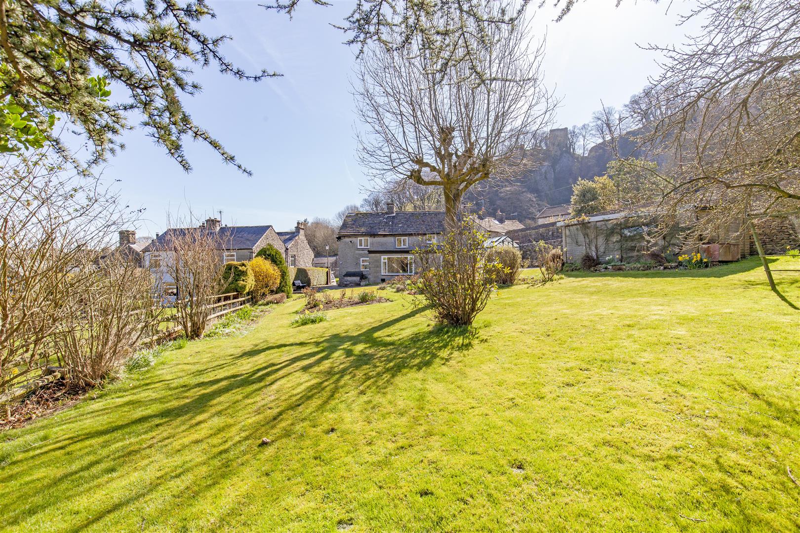 6, Goosehill, Castleton, Hope Valley, S33 8WD