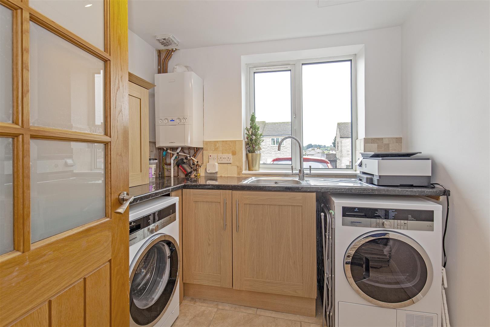 20, Pursglove Drive, Tideswell, SK17 8PA