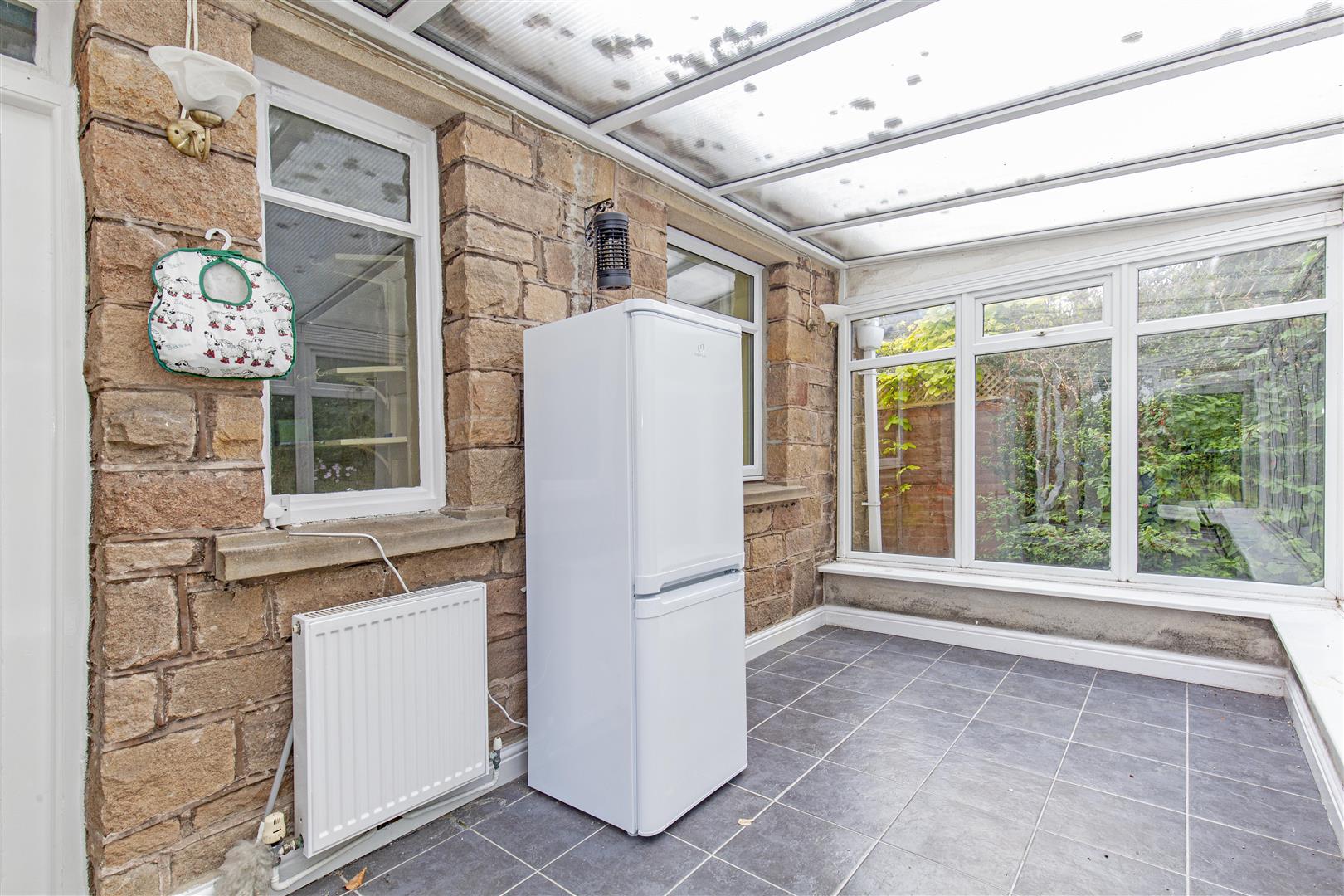 Newlands, Hill Lane, Hathersage, Hope Valley, S32 1AY