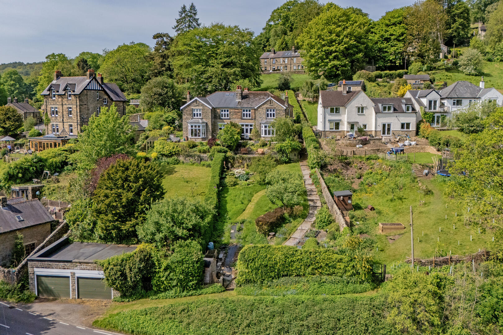 High Mead, Sir William Hill Road, Grindleford, Hope Valley, S32 2HS