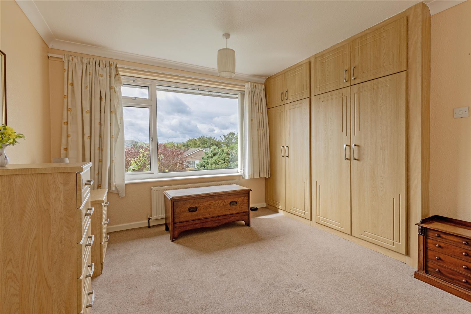 The Cuillins, West Lees Road, Bamford, S33 0BT