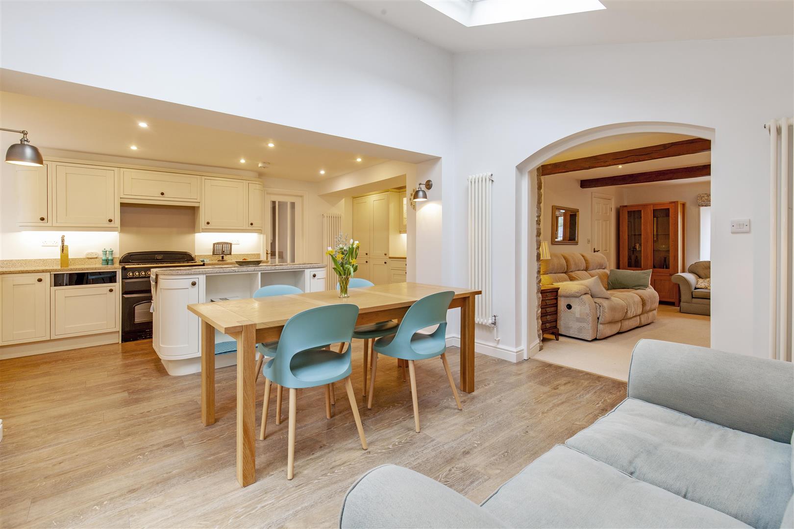 South View, The Square, Eyam, Hope Valley, S32 5RB