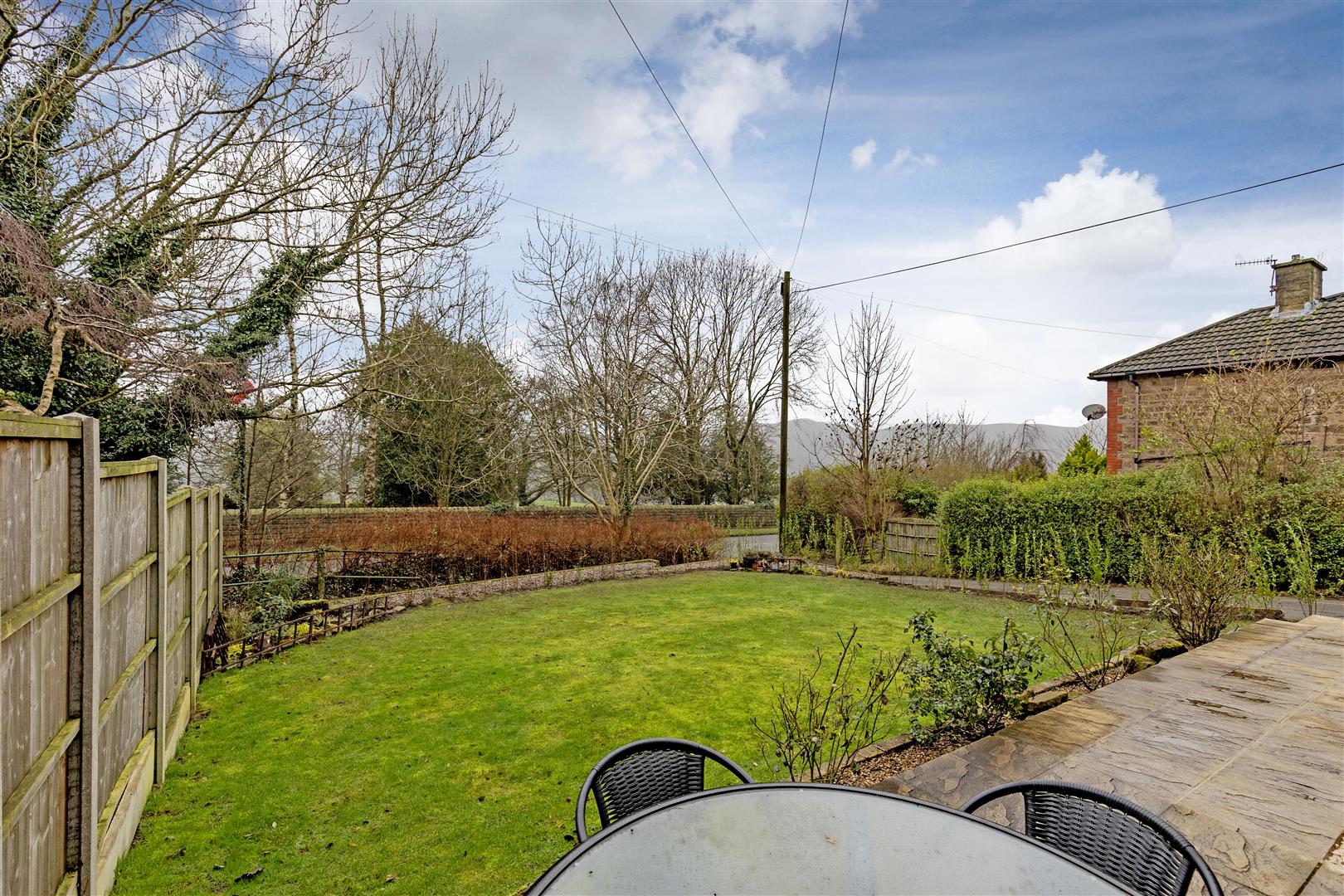 4, Greenhead Park, Bamford, Hope Valley, S33 0AS