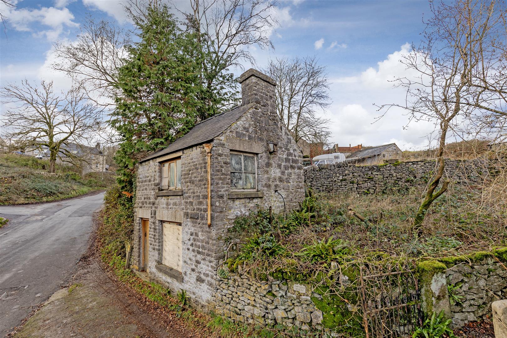 Two Edge View, Smalldale, Bradwell, Hope Valley, S33 9JQ