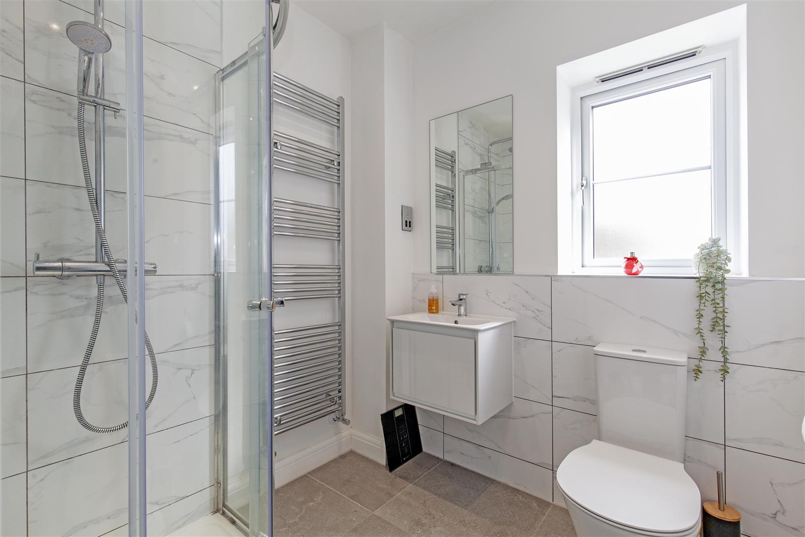 28, Swift Close, Bradwell, Hope valley, S33 9AE
