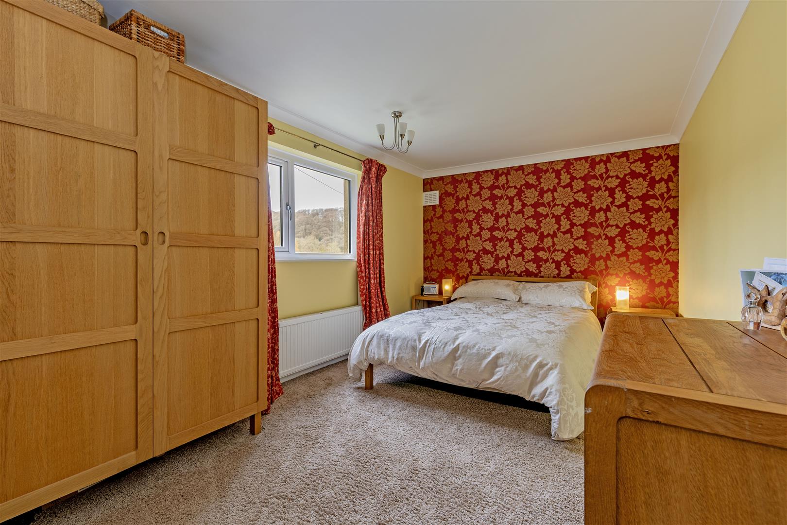 13, Meadow Close, Stoney Middleton, Hope Valley, S32 4TQ