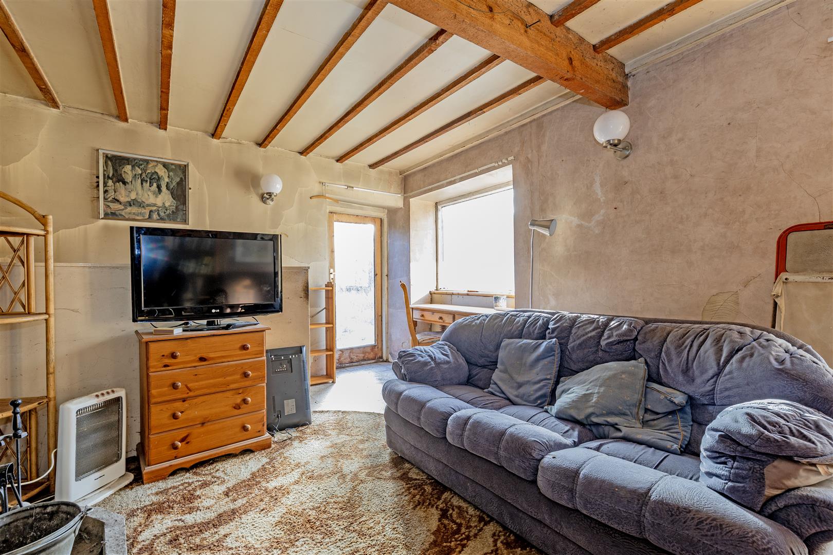 Two Edge View, Smalldale, Bradwell, Hope Valley, S33 9JQ