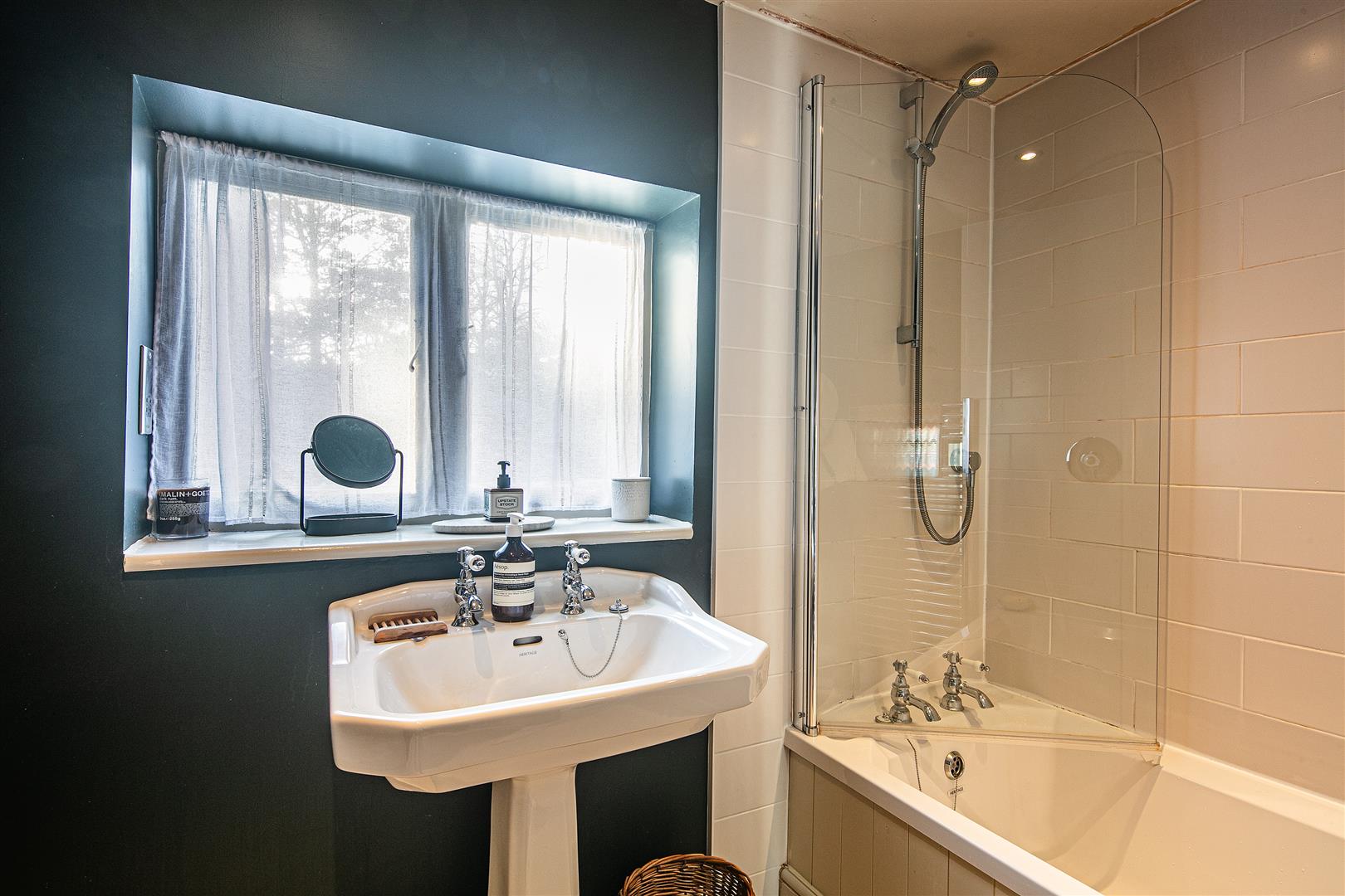 Rose Cottage, The Green, Grindleford, Hope Valley, S32 2HH