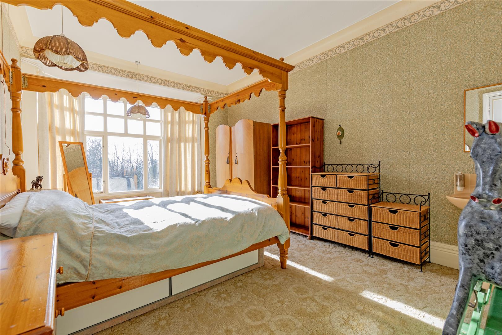 Knoll House, Joan Lane, Bamford, Hope Valley, S33 0AW