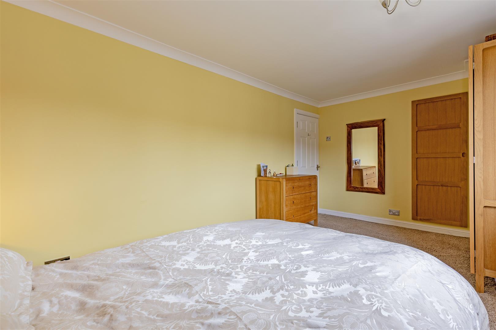 13, Meadow Close, Stoney Middleton, Hope Valley, S32 4TQ
