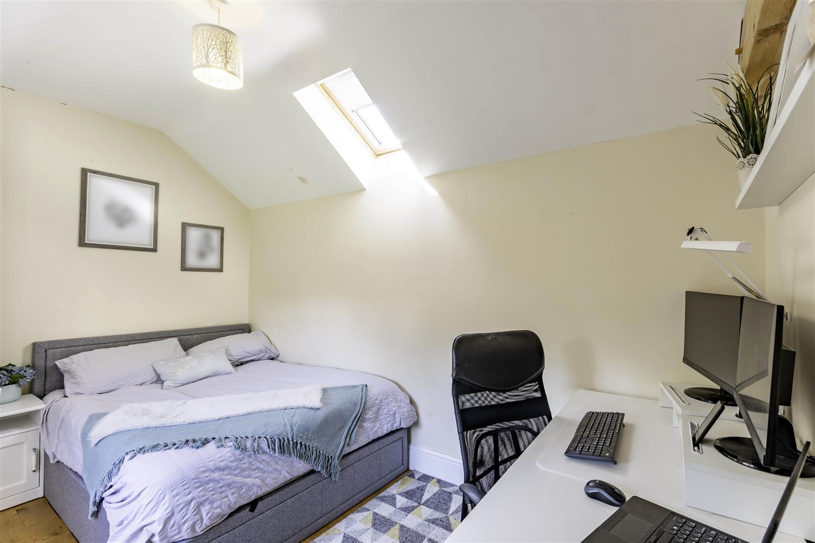 Corner Cottage, Foolow, Eyam, Hope Valley, S32 5QR