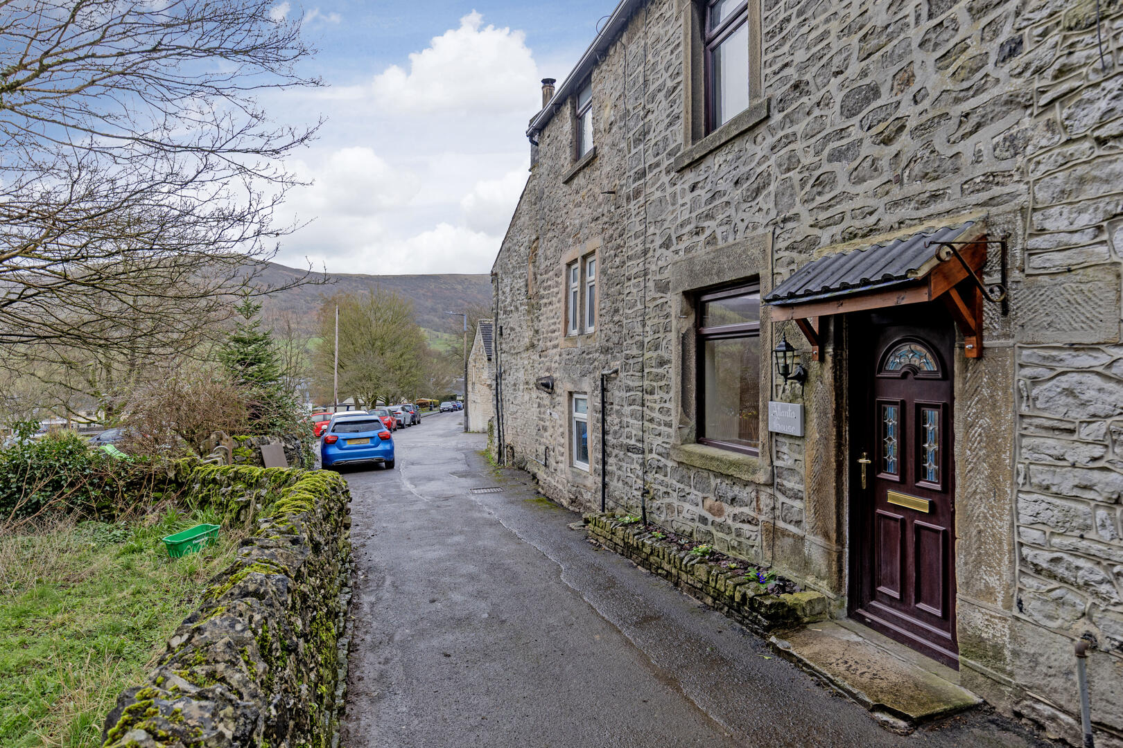 Atlanta House, Micklow Lane, Bradwell, Hope Valley, S33 9JH