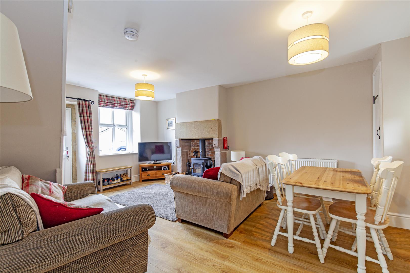 Wisteria Cottage, Riley Back Lane, Eyam, Hope Valley, S32 5PJ