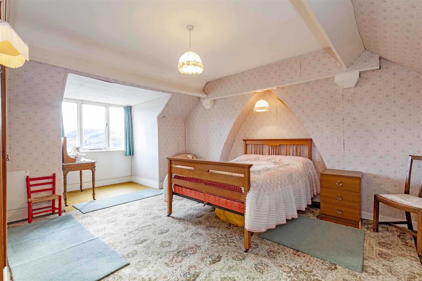 Ash Vale, Ninelands Road, Hathersage, Hope Valley, S32 1BJ