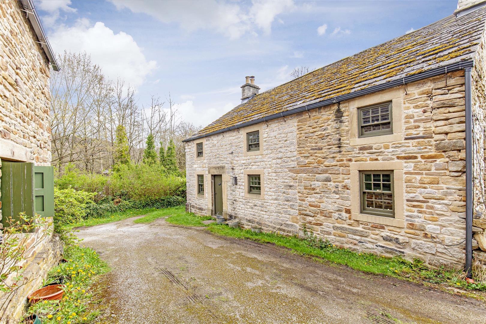 Weir Farm, Edale Road, Hope, Hope Valley, S33 6ZF