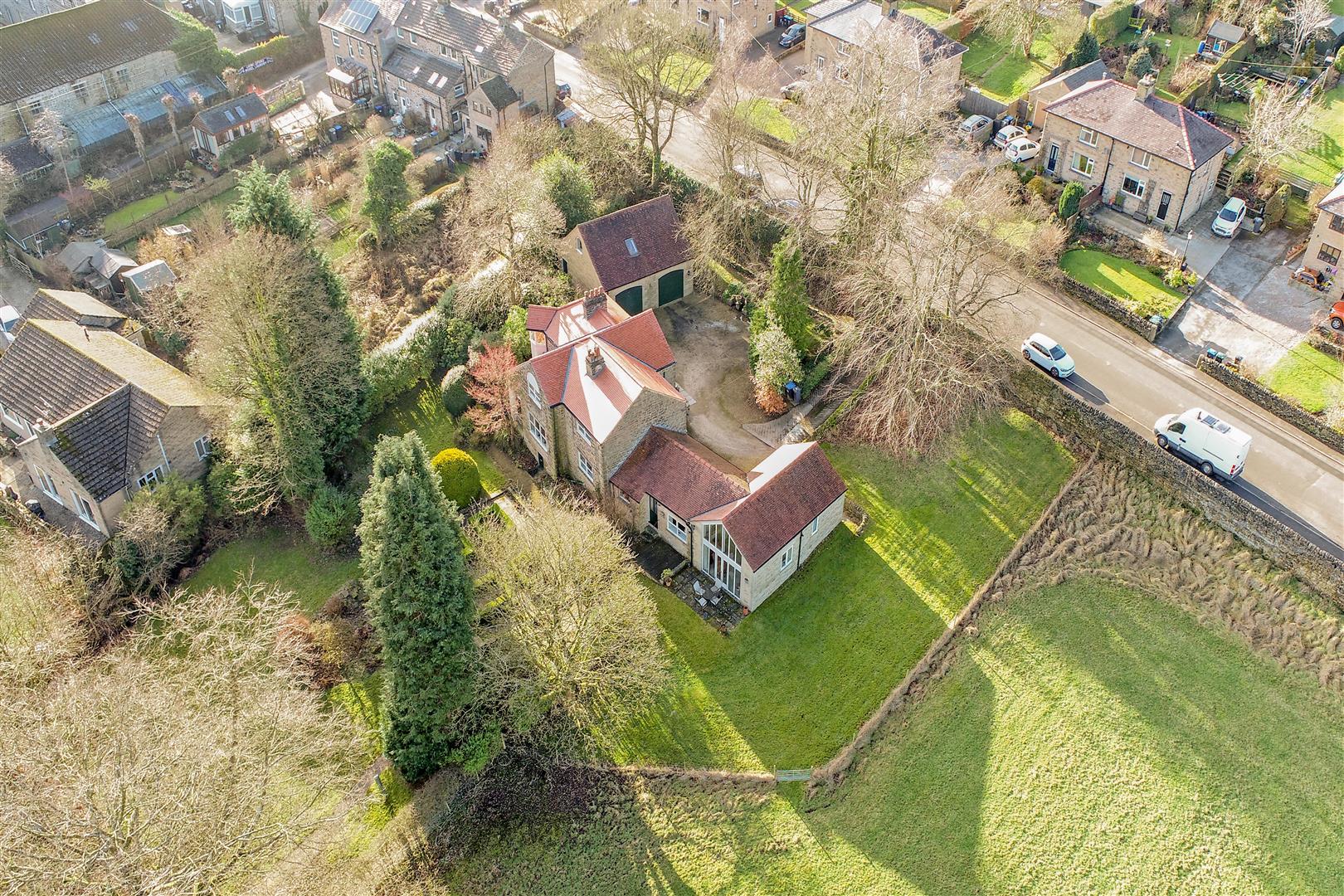 Heywood House, Main Road, Grindleford, Hope Valley, S32 2JN