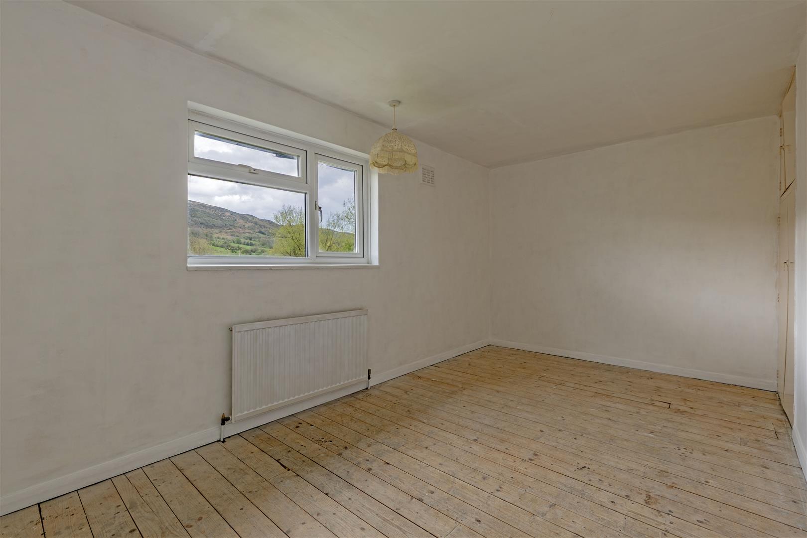 24, The Crescent, Bradwell, Hope Valley, S33 9HL