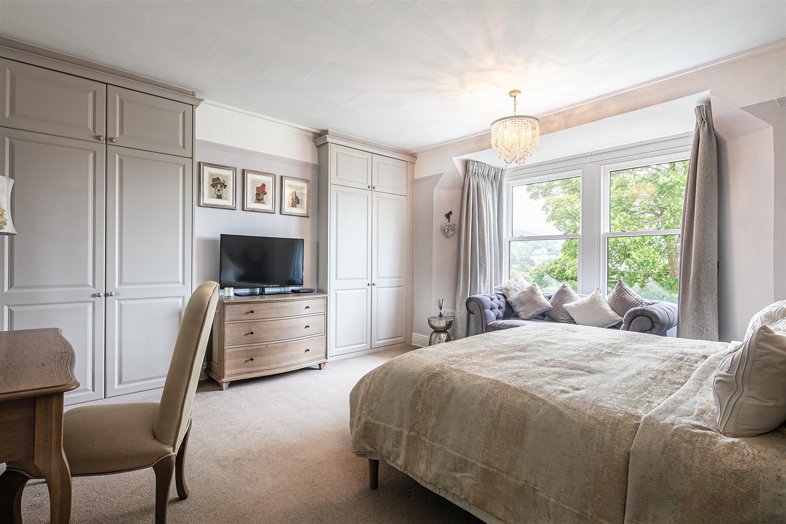 3, Park Edge, Hathersage, Hope Valley, S32 1BS