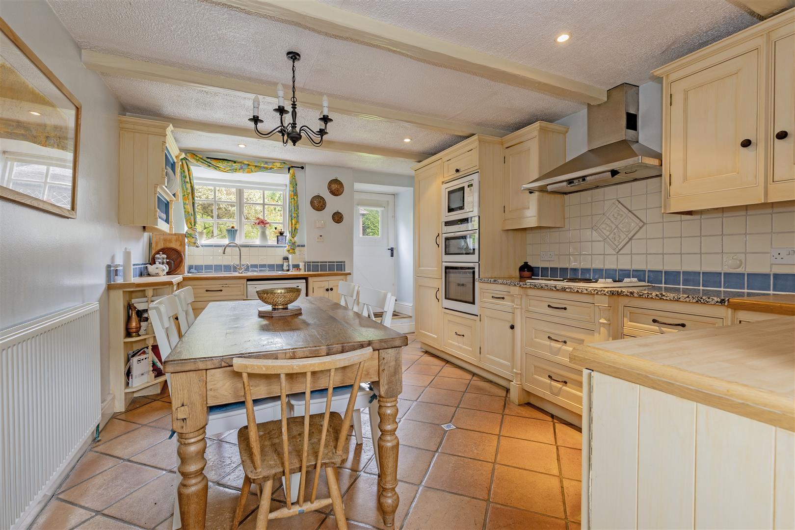 Knowle Cottage, Padley Mews, Main Road, Grindleford, Hope Valley, S32 2HE