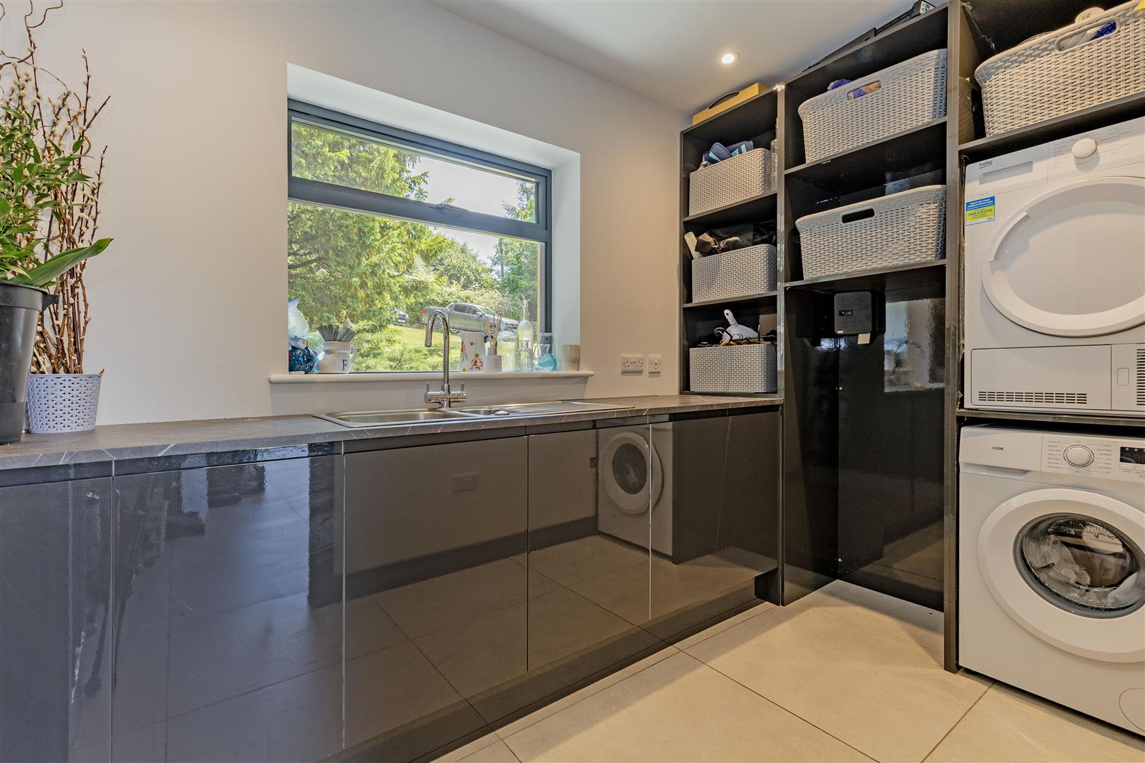Cayley Lodge, Maynard Road, Grindleford, Hope Valley, S32 2JD