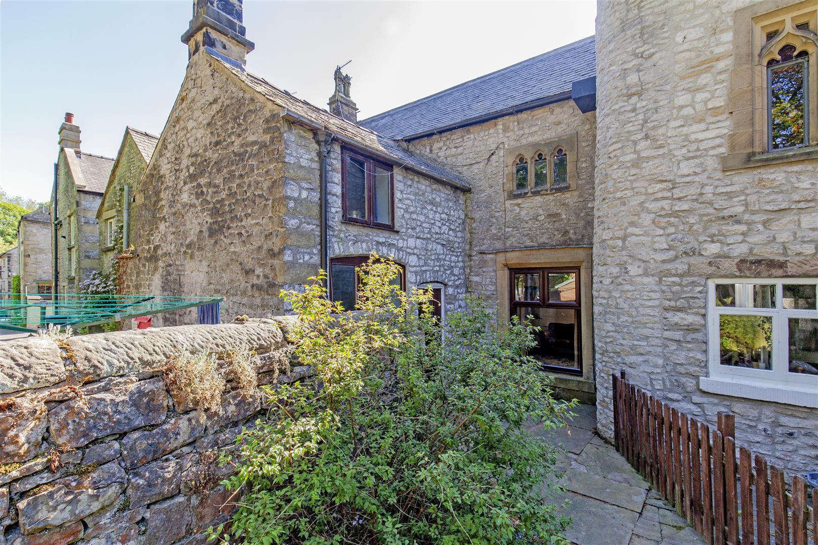 Pursglove Lodge No 2, 4, Pursglove Road, Tideswell, Buxton, SK17 8LG
