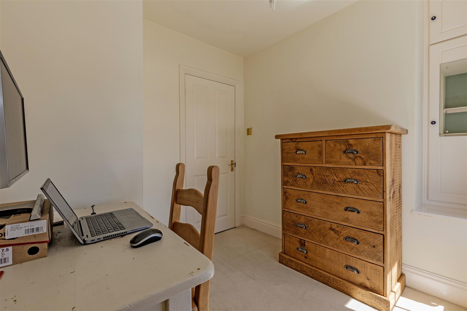 Warren Cottage, The Green, Curbar, Hope Valley, S32 3YH