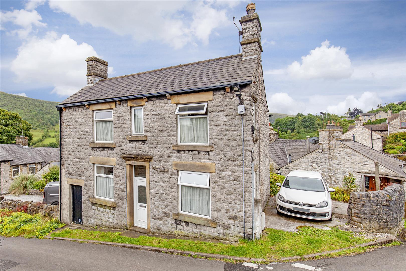 Northcliffe, Smithy Hill, Bradwell, S33 9JR