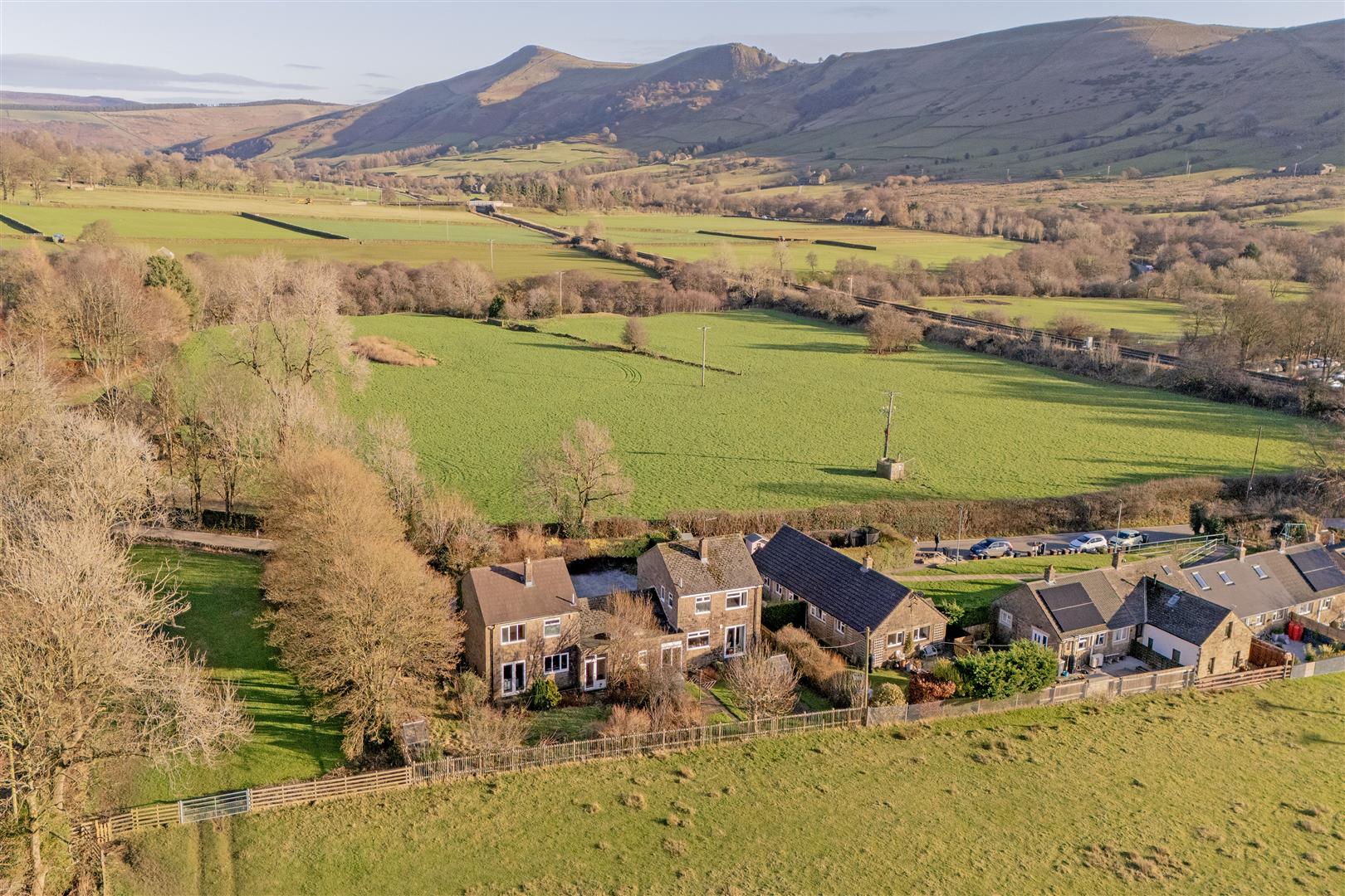 1 Police Houses, Edale, Hope Valley, S33 7ZA