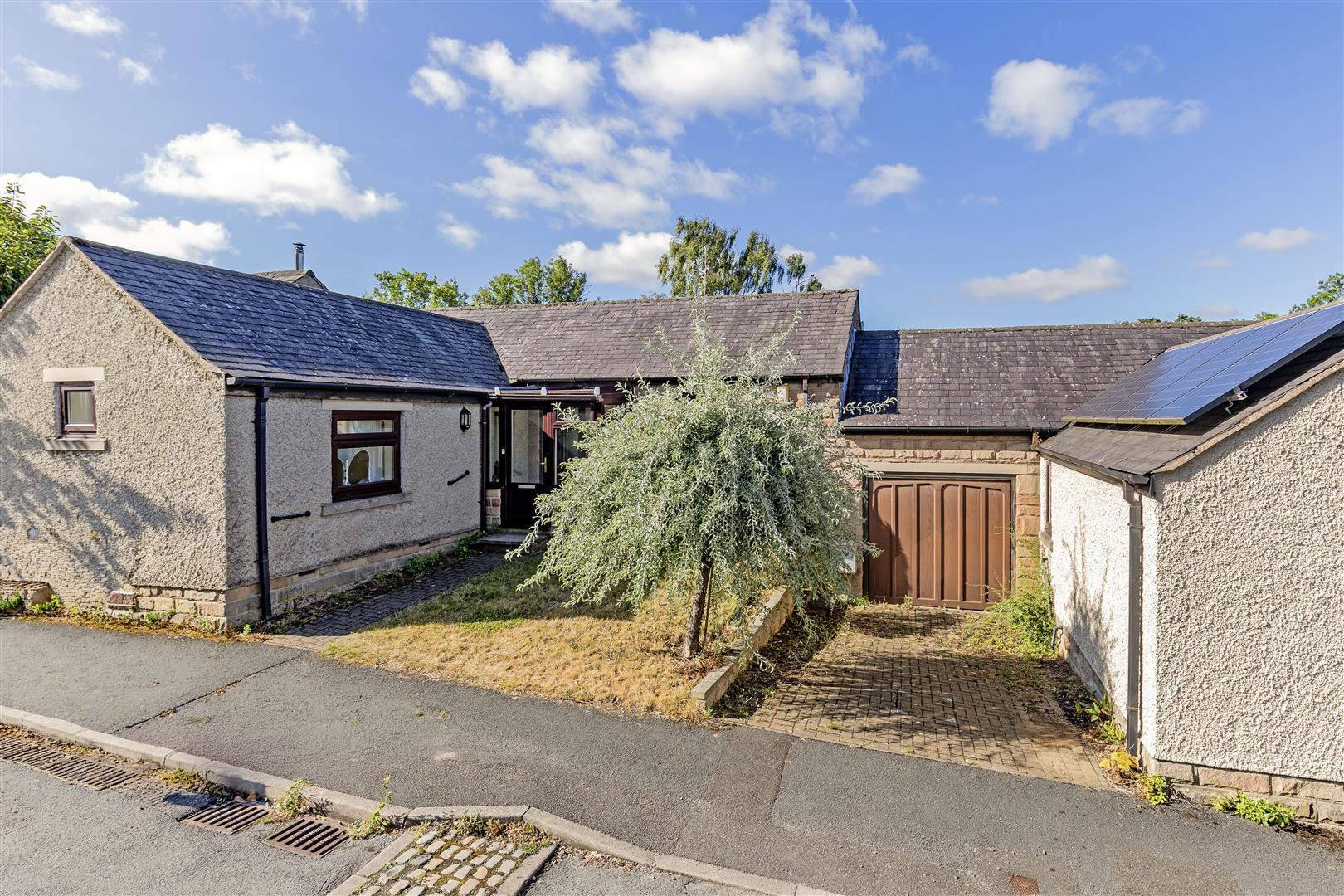 6, Ladybower Drive, Hathersage, Hope Valley, S32 1DR