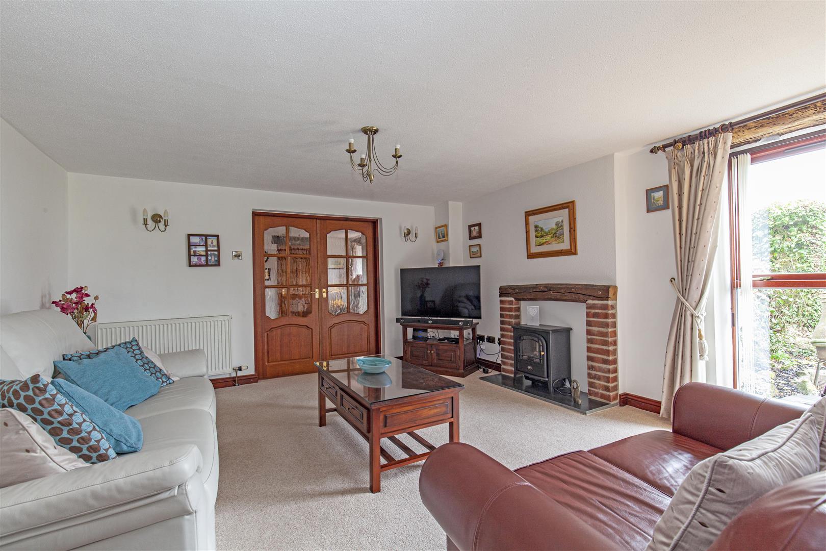 The Barn, Main Road, Grindleford, Hope Valley, S32 2HE