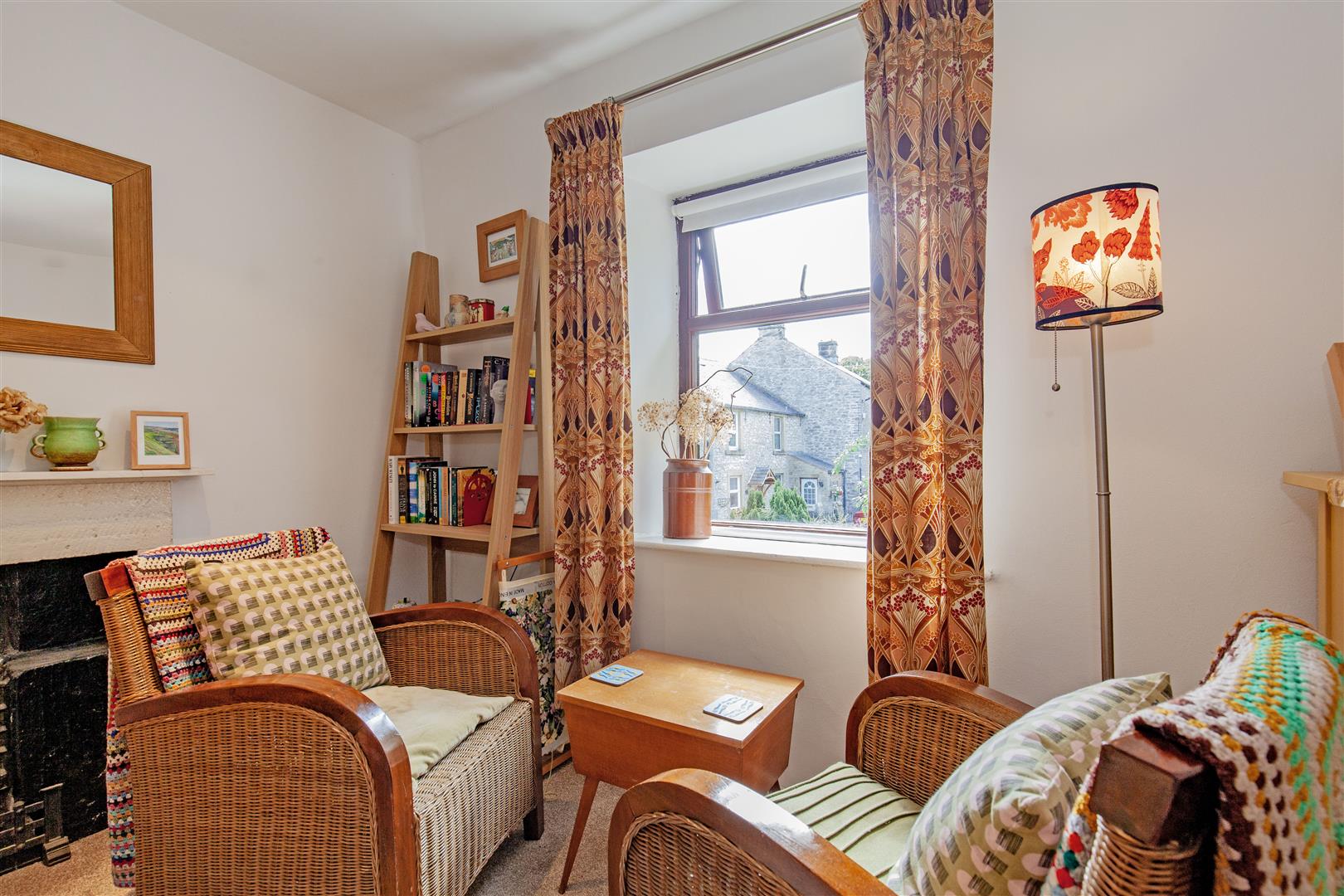 2 Elderbank, Hugh Lane, Bradwell, Hope Valley, S33 9JB