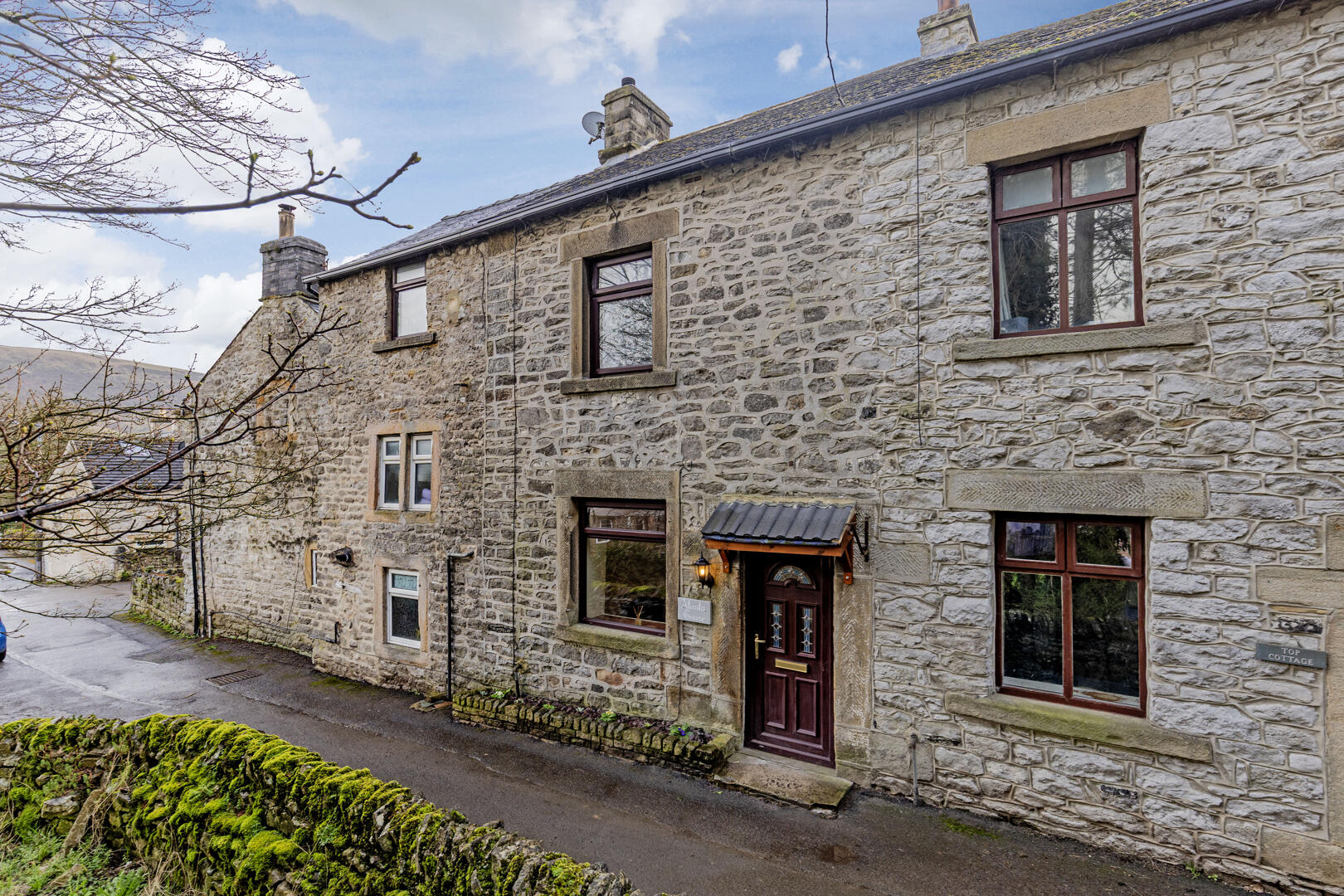 Atlanta House, Micklow Lane, Bradwell, Hope Valley, S33 9JH